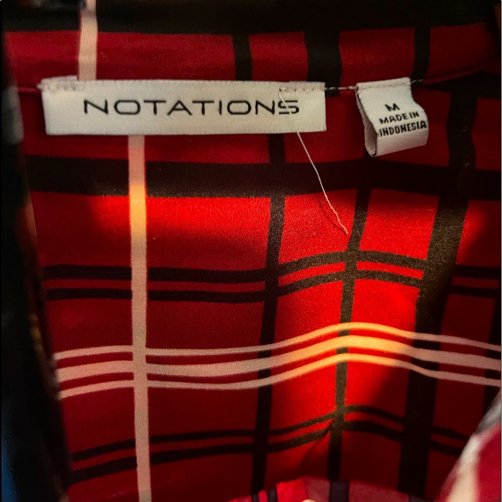 Notations Button Up - Picture 7 of 9